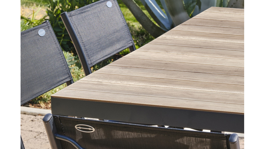 Lot composé d'une table BOSTON-TB150 et de 6 chaises de jardin C43-NTN pliantes