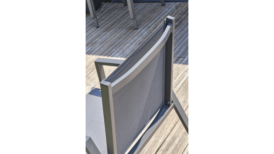 Lot composé d'une table de jardin FLORIDE-TB240-ALU-AN avec rallonge et de 6 fauteuils FLORIDE-FT-GRISANTH empilables