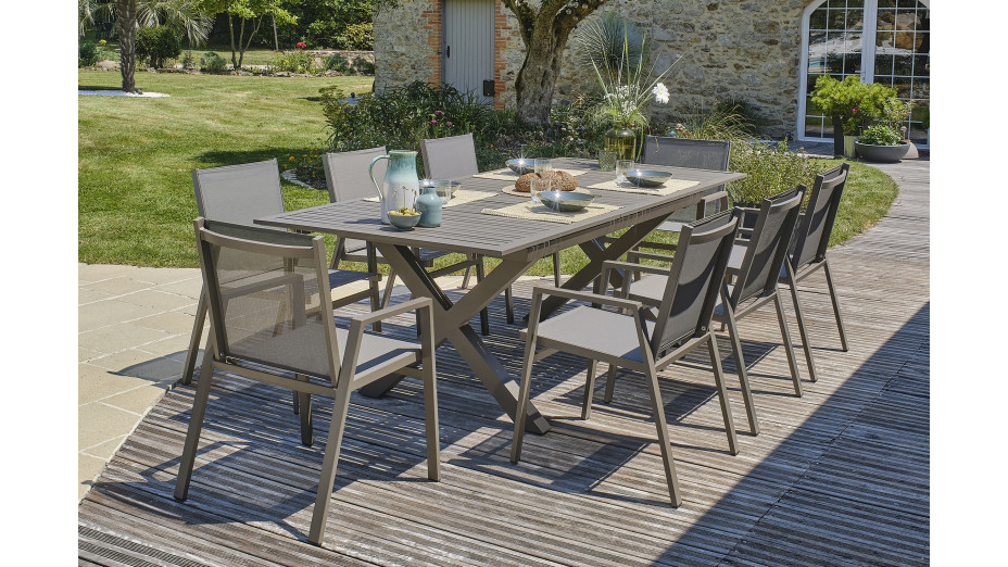 Lot composé d'une table de jardin FLORIDE-TB240-ALU-Q avec rallonge et de 8 fauteuils FLORIDE-FT-QUARTZ empilables