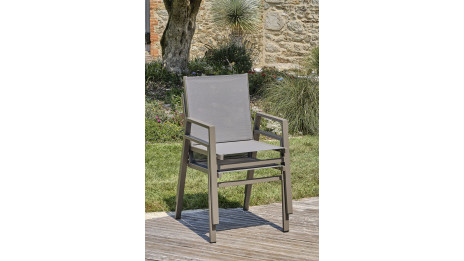 Lot composé d'une table de jardin FLORIDE-TB240-ALU-Q avec rallonge et de 8 fauteuils FLORIDE-FT-QUARTZ empilables