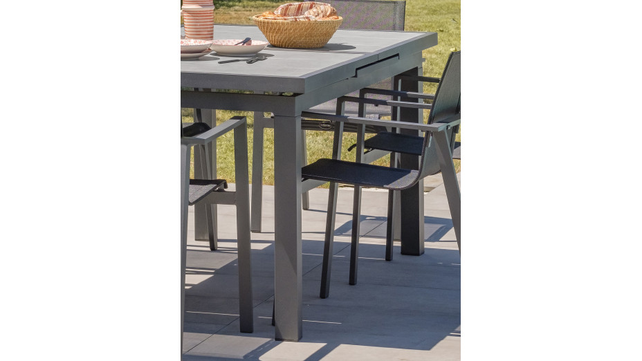 Table de jardin VENISE (190/250X95 cm) avec rallonge automatique en aluminium et céramique - GRIS ANTHRACITE