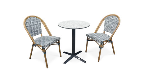 Lot composé d'une table de...