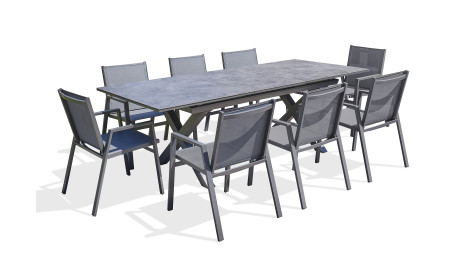 Lot composé d'une table de...