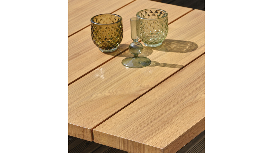 Salon de jardin LAVEZZI 5 places en aluminium et plateau imitation bois - BLANC