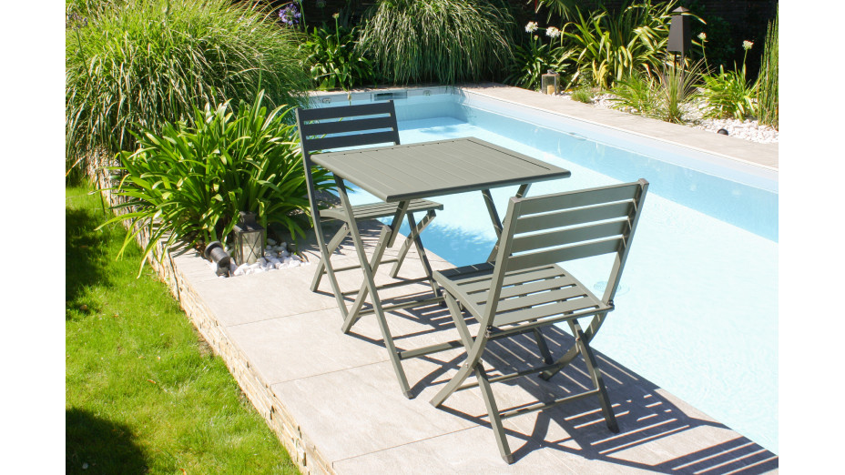 Lot composé d'une table de jardin MARIUS-TB70-KAKI pliante et de 2 chaises MARIUS-CP-KAKI pliantes