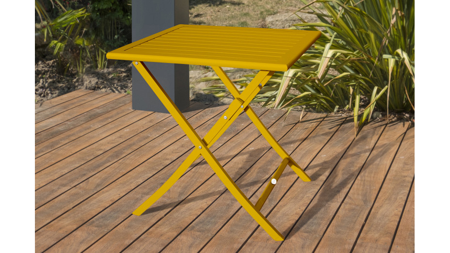 Lot composé d'une table de jardin MARIUS-TB70-MOUTARDE pliante et de 2 chaises MARIUS-CP-MOUTARDE pliantes