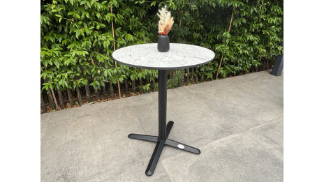 Table ronde de jardin BISTRO (diam. 60 cm) en acier noir et plateau HPL effet marbre - BLANC