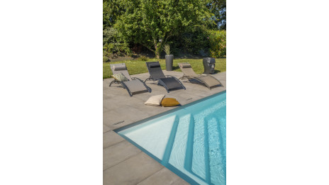 Lot composé de 2 bains de soleil CL76-NM empilables