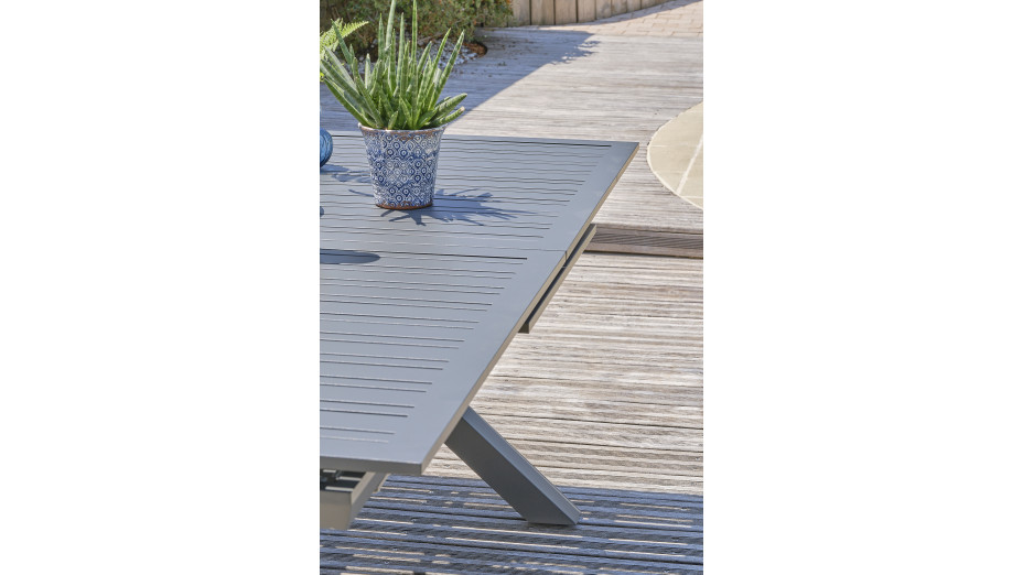 Table de jardin FLORIDE (180/240x100 cm) en aluminium avec rallonge automatique - GRIS ANTHRACITE