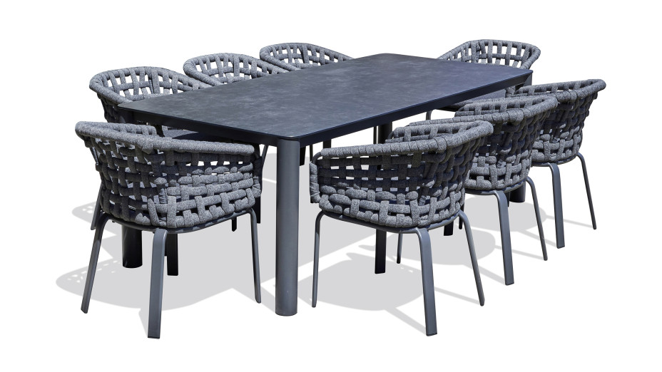 Lot composé d'une table de jardin CAMARGUE-TB220 et de 8 fauteuils CAMARGUE-FT