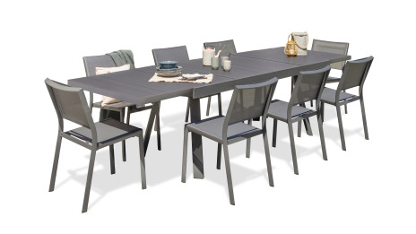 Lot composé d'une table de jardin STOCKHOLM-TB300-ALU avec rallonge et de 8 chaises STOCKHOLM-CH empilables