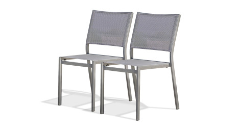 Lot composé de 2 chaises de jardin STOCKHOLM-CH empilables