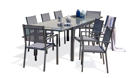 Lot composé d'un table de jardin TOLEDE-TB300-NOIR avec rallonge et de 8 fauteuils TOLEDE-FT empilables