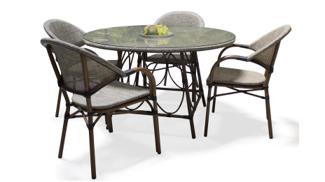 Lot composé d'une table de...