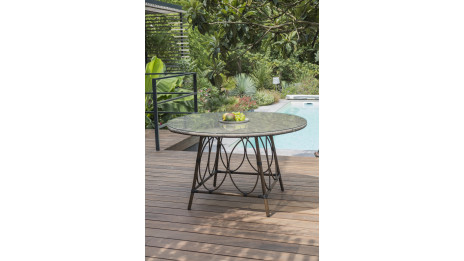 Lot composé d'une table de jardin ronde USHUAIA-TB125 et de 4 fauteuils USHUAIA-FT empilables