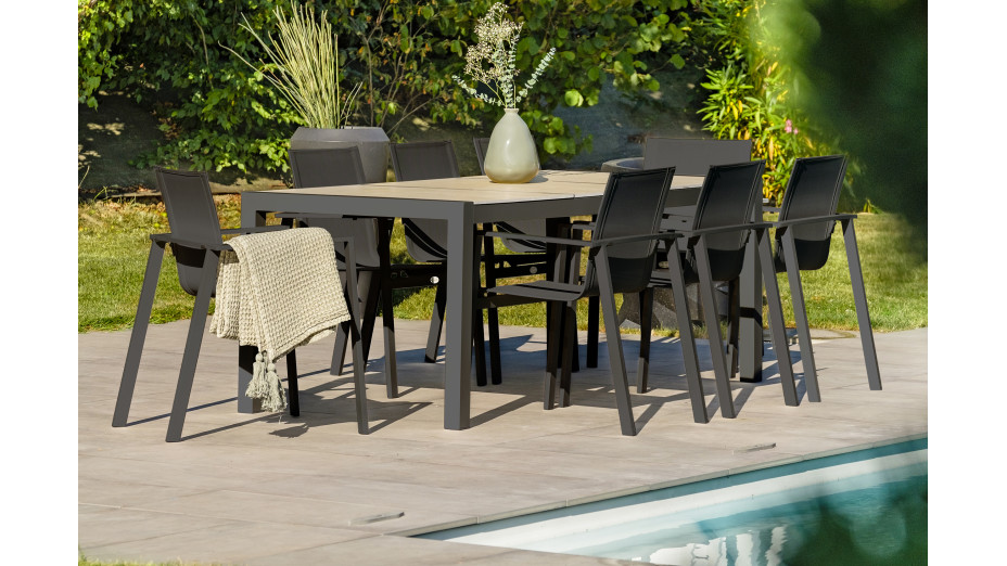 Lot composé d'une table de jardin VENISE-TB200 et de 8 fauteuils ALU-MIAMI-FT empilables