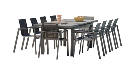 Lot composé d'une table de...