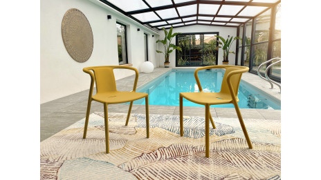 Lot composé de 2 fauteuils de jardin DIEGO-FT-MOUTARDE empilables