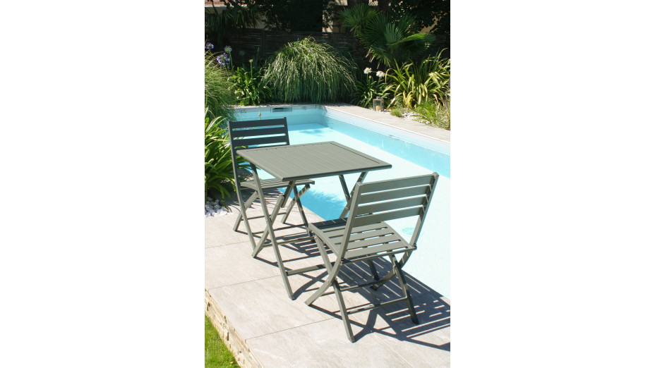 Lot composé de 2 chaises de jardin pliantes MARIUS-CP-KAKI