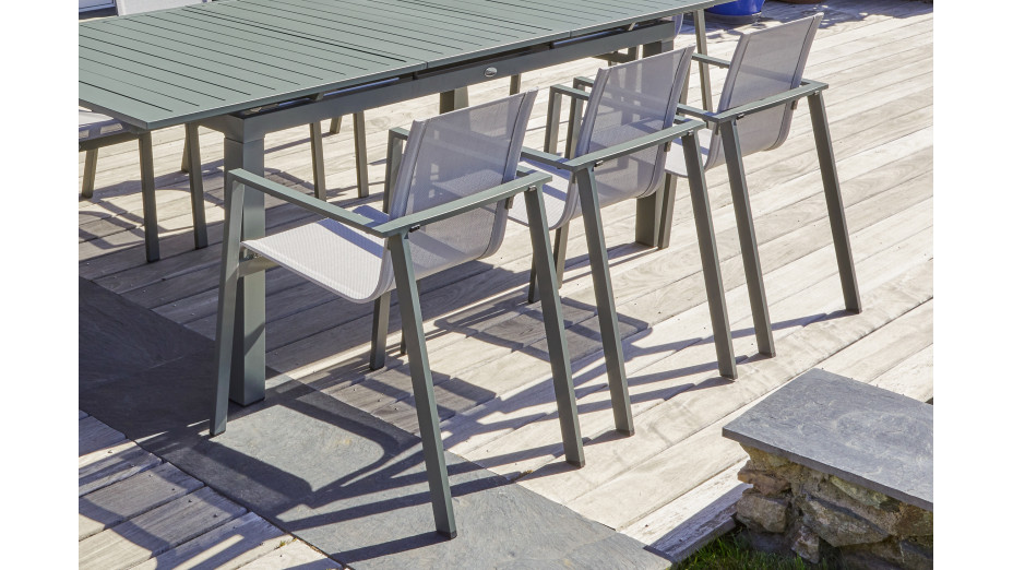 Lot composé de 2 fauteuils de jardin MIAMI-FT-KAKI empilables