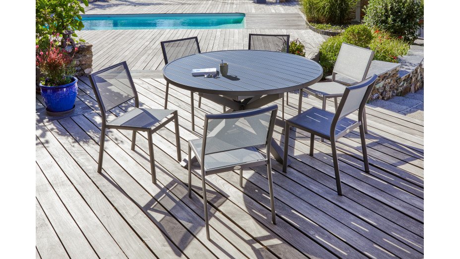 Lot composé d'une table de jardin PELOSA-TB200 et de 6 chaises STOCKHOLM-CH empilables