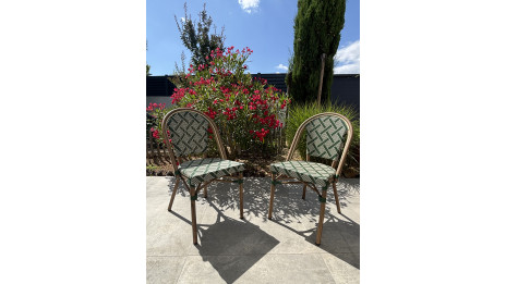 Lot composé de 2 fauteuils...