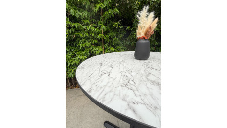 Lot composé d'une table de jardin BISTRO-TB60-HPL-MB et de 2 fauteuils BISTRO-FT-TEX-VERT empilables
