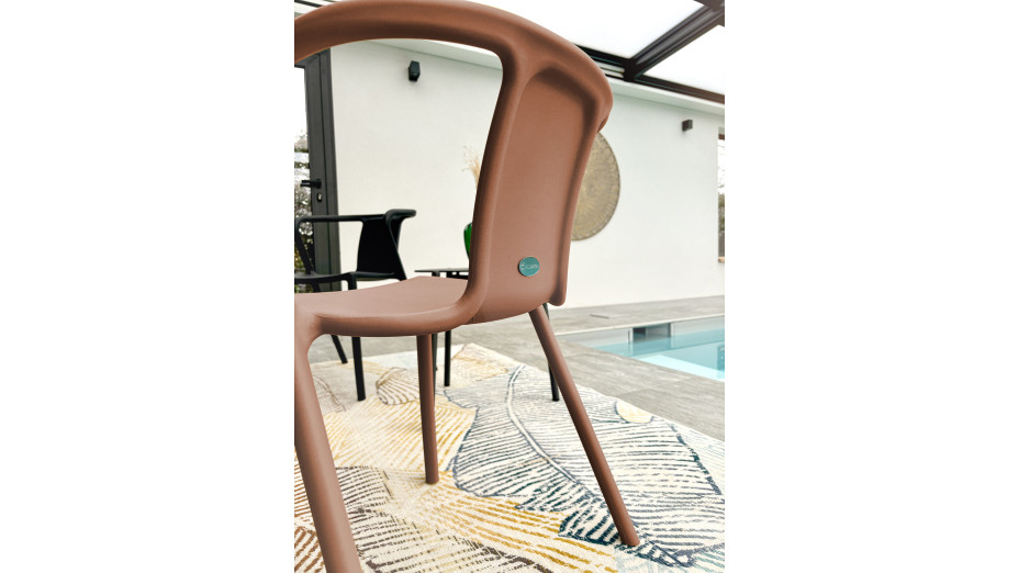 Fauteuil de jardin empilable DIEGO en polypropylène - TERRACOTTA