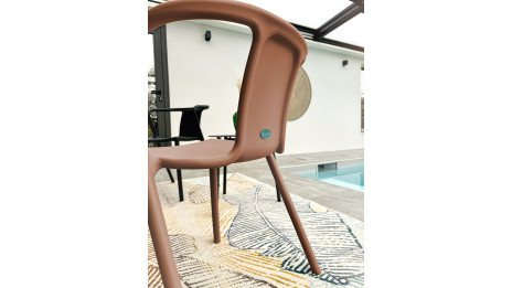 Fauteuil de jardin empilable DIEGO en polypropylène - TERRACOTTA