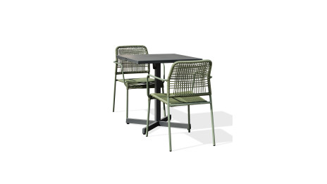 Lot composé d'une table de...